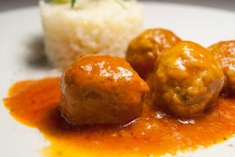 albondigas-con-tomate-01
